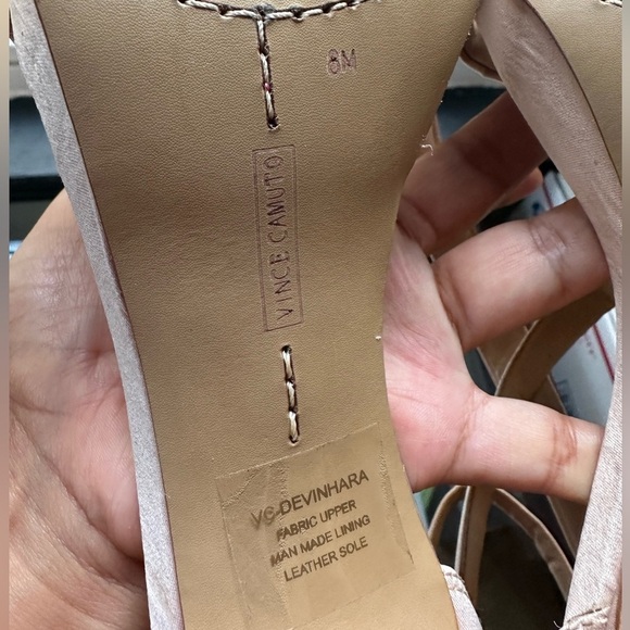 🌸VINCE CAMUTO🌸 Imagine-Devin Sandals size: 8 - Picture 15 of 16